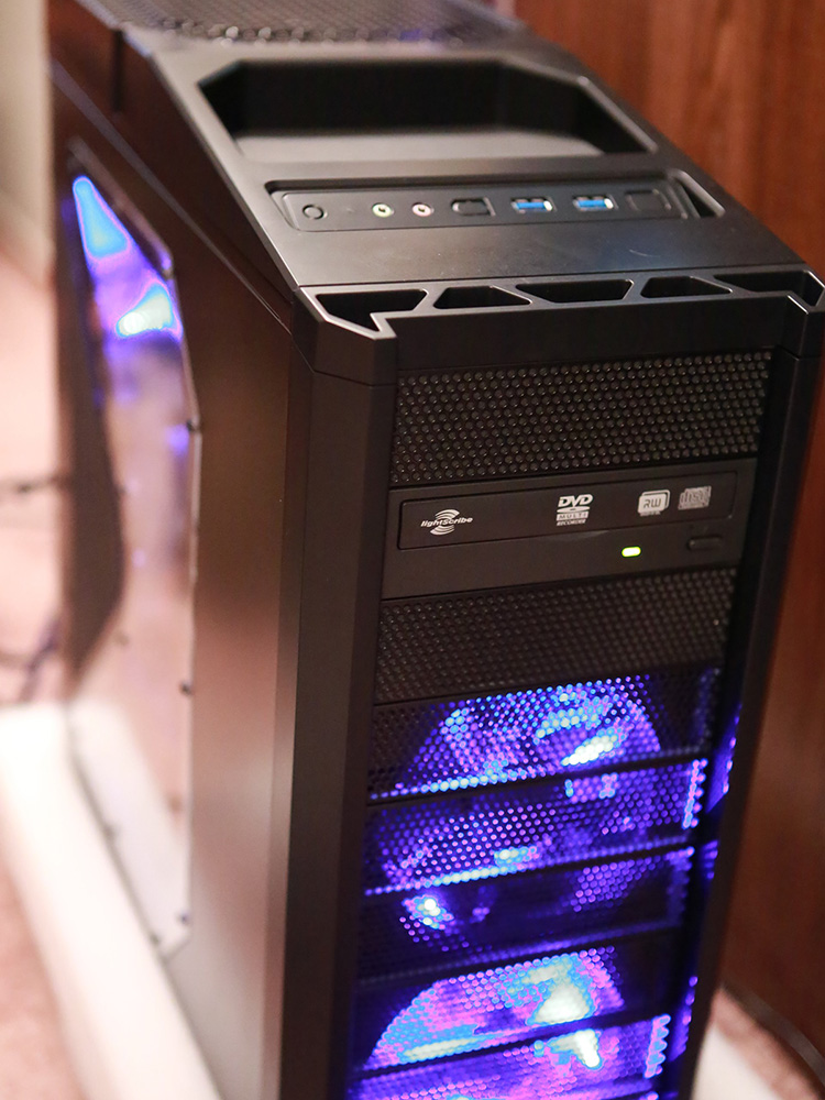 This is a custom built Intel i5 PC.